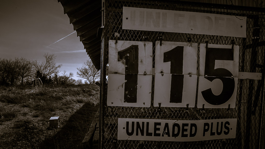 In an out-of-the way corner of Bowie, Texas is a gas station that surprises me it even existed.  From the pricing, it likely stopped operating in the 1980's.

Snapshots from my Texas travels for my new job.

home: http://www.entropicremnants.com
blog: http://blog.entropicremnants.com
youtube: http://www.youtube.com/entropicremnants